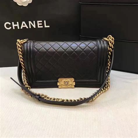 boy chanel medium|Chanel le boy medium price.